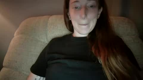 Snapshot of butcherbaby92 chatting on 10-18-25, 11:05 butcherbaby online show from 10-18-25, 11:05