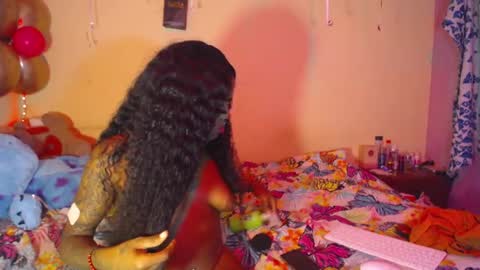 butterfly_rouse online show from 11-21-25, 11:36