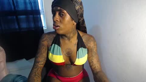 butterfly_rouse online show from 01-13-26, 09:53