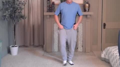 Snapshot of buttnakedfun954737 chatting on 01-16-25, 06:48 Miles online show from 01-16-25, 06:48