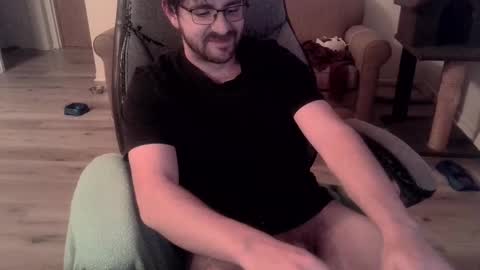 Snapshot of buttsmasher666 chatting on 10-30-25, 12:45 Astaroth Angel online show from 10-30-25, 12:45