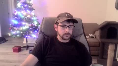 Snapshot of buttsmasher666 chatting on 11-25-25, 12:43 Astaroth Angel online show from 11-25-25, 12:43