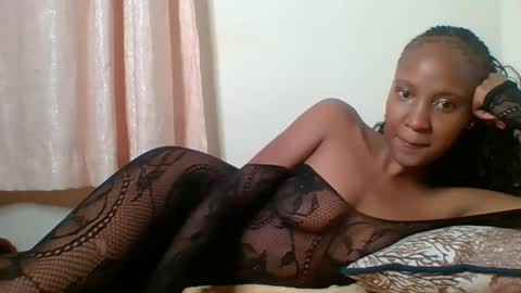 Claudia online show from 02-20-26, 02:30