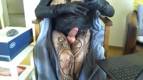 sophie online show from 12-18-25, 11:05