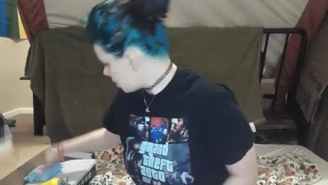 Snapshot of bvnny420 chatting on 12-16-24, 01:42 River online show from 12-16-24, 01:42