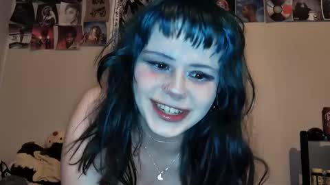 Snapshot of bvnny420 chatting on 12-30-24, 09:50 River online show from 12-30-24, 09:50