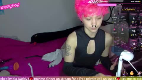 Snapshot of bxbyfxgaa chatting on 02-06-25, 02:00 BxBYFxG online show from 02-06-25, 02:00