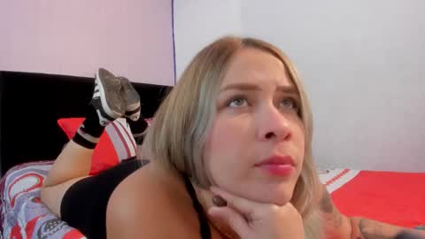     online show from 10-27-25, 06:56