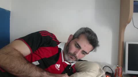 Snapshot of c0llinfarrell chatting on 12-13-24, 02:49 Collin Farrel online show from 12-13-24, 02:49