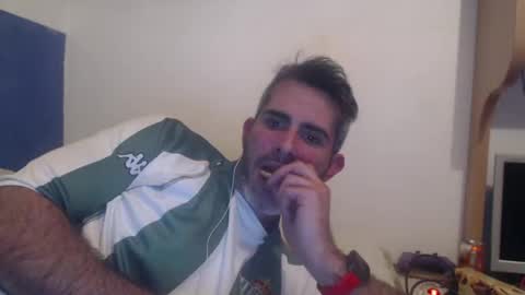 Snapshot of c0llinfarrell chatting on 12-28-24, 12:57 Collin Farrel online show from 12-28-24, 12:57