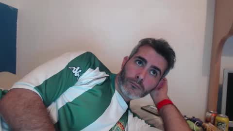 Snapshot of c0llinfarrell chatting on 12-28-24, 10:03 Collin Farrel online show from 12-28-24, 10:03