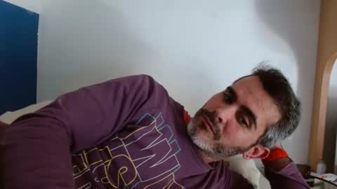 Snapshot of c0llinfarrell chatting on 01-23-25, 01:02 Collin Farrel online show from 01-23-25, 01:02