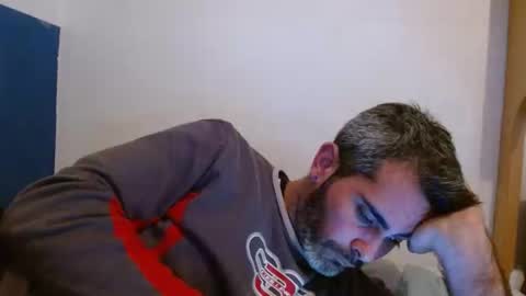 Snapshot of c0llinfarrell chatting on 01-26-25, 02:52 Collin Farrel online show from 01-26-25, 02:52