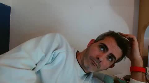 Snapshot of c0llinfarrell chatting on 01-28-25, 11:06 Collin Farrel online show from 01-28-25, 11:06