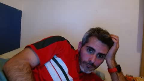 Snapshot of c0llinfarrell chatting on 02-08-25, 07:27 Collin Farrel online show from 02-08-25, 07:27