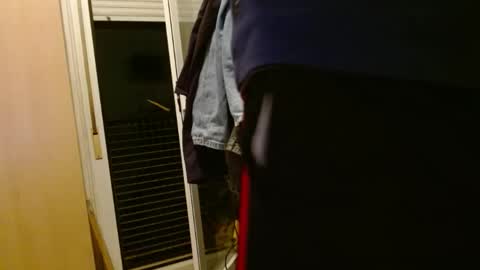 Snapshot of c0llinfarrell chatting on 02-12-25, 10:59 Collin Farrel online show from 02-12-25, 10:59