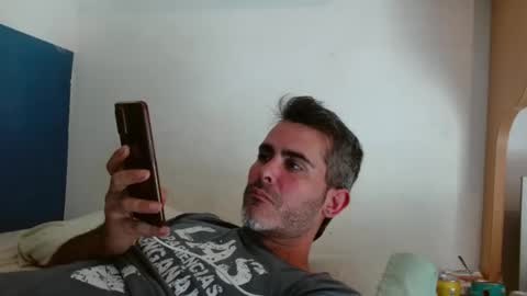 Snapshot of c0llinfarrell chatting on 02-17-25, 03:20 Collin Farrel online show from 02-17-25, 03:20