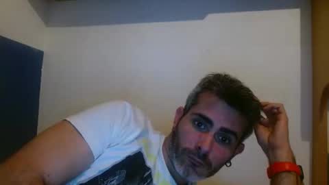 Snapshot of c0llinfarrell chatting on 03-02-25, 06:08 Collin Farrel online show from 03-02-25, 06:08