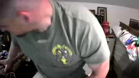 c547409 online show from 10-20-25, 05:08