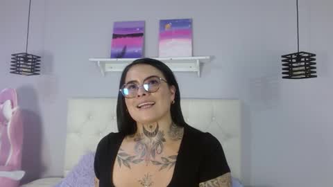 Candy online show from 09-29-25, 08:35