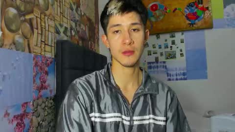 Snapshot of cafecitoo_ chatting on 03-16-26, 01:33 cafecitoo_ online show from 03-16-26, 01:33