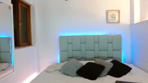 Cailyn Independent model online show from 11-27-25, 11:29