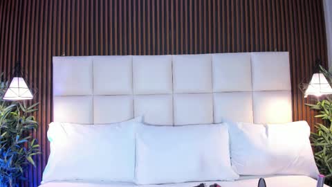 CailynBrown online show from 11-12-25, 04:35