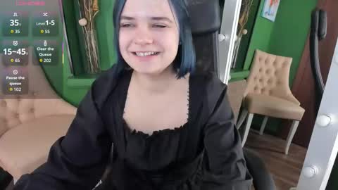 Gina online show from 11-18-25, 09:58