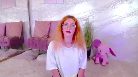 Caitlin online show from 09-09-25, 03:50