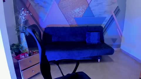 Caitlyn online show from 01-13-25, 07:10