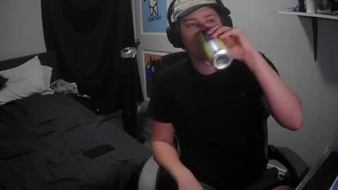 Snapshot of cajerk chatting on 10-16-25, 10:38 Cajerk online show from 10-16-25, 10:38