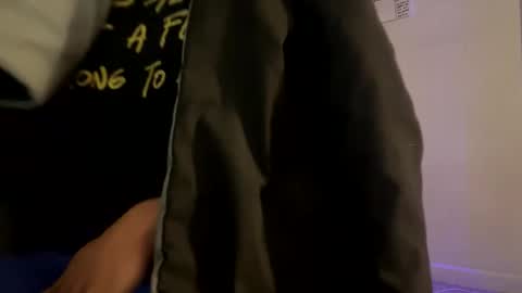 Snapshot of cakezoverfakez chatting on 03-12-25, 09:02 longjohns online show from 03-12-25, 09:02