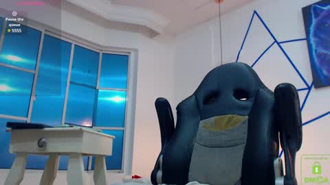 Valerio  online show from 12-15-24, 04:18