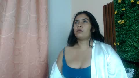 Snapshot of calimasalas2 chatting on 02-07-26, 02:26 calimasalas2 online show from 02-07-26, 02:26