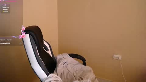 caliope_goddess1 online show from 02-18-25, 07:09