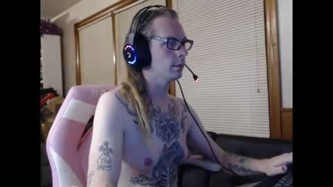 Calista Chaos online show from 11-25-25, 01:05