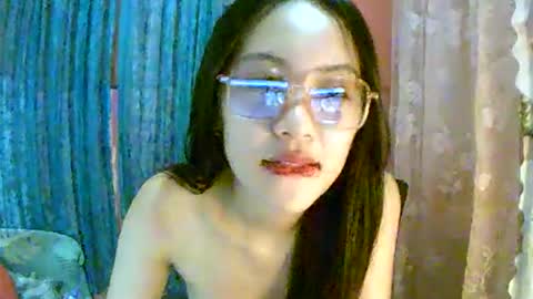 Freya online show from 10-06-25, 02:42