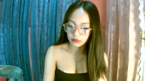 Freya online show from 10-07-25, 04:42