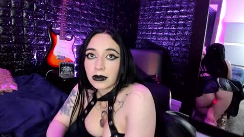calliope_dark online show from 02-05-25, 08:57
