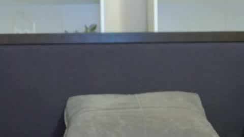 Calvin online show from 01-05-25, 08:10