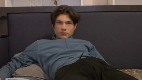 Calvin online show from 01-16-25, 12:23