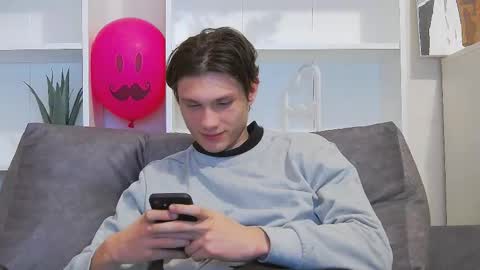 Calvin online show from 02-20-25, 08:03