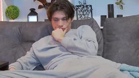 Calvin online show from 03-12-25, 03:35