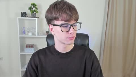 Hey I am Calvin  online show from 12-03-24, 07:11