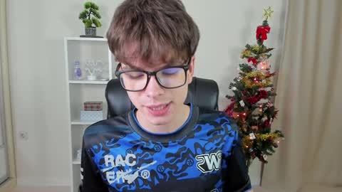 Hey I am Calvin  online show from 12-14-24, 07:14