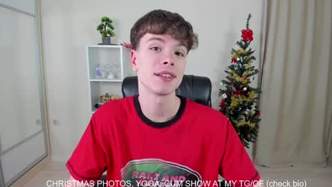 Hey I am Calvin  online show from 12-25-24, 07:02