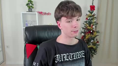 Hey I am Calvin  online show from 12-28-24, 07:11