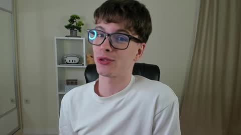 Hey I am Calvin  online show from 01-21-25, 07:17