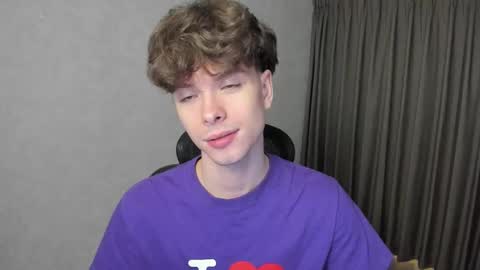 Hey I am Calvin  online show from 02-07-26, 05:16