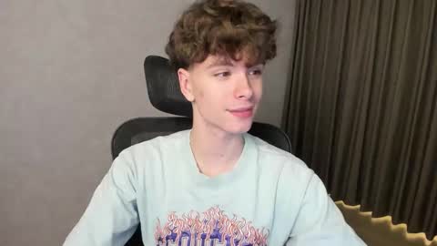 Hey I am Calvin  online show from 02-09-26, 06:12